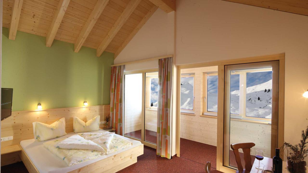 Hotel Jaegerstueble Damuels Esterno foto